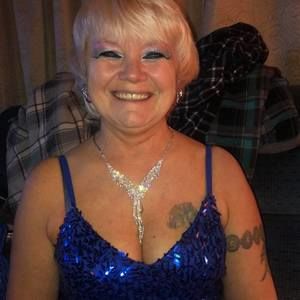 Meet your Posher, Janet